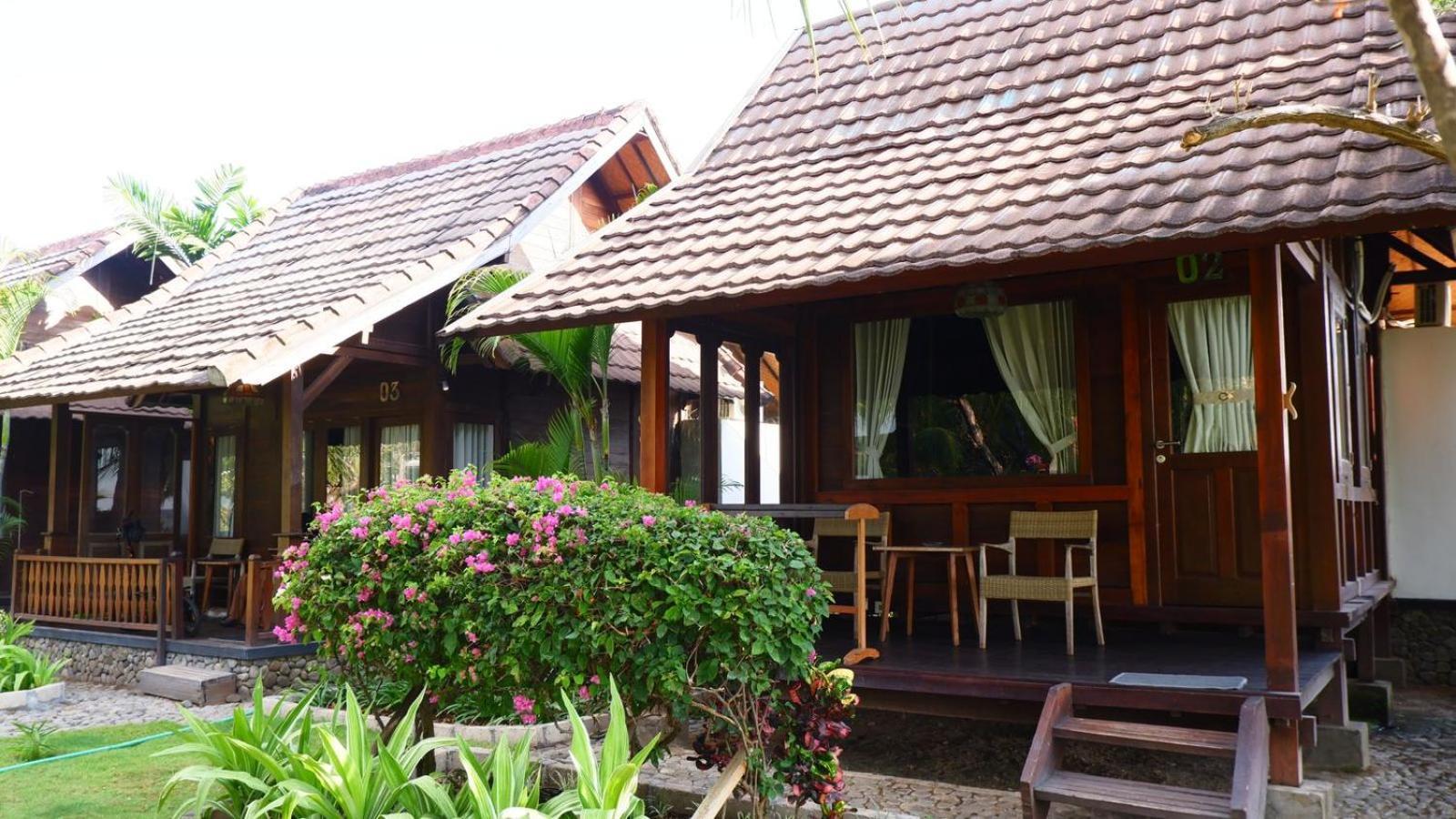 Mina Tanjung Hotel Exterior foto